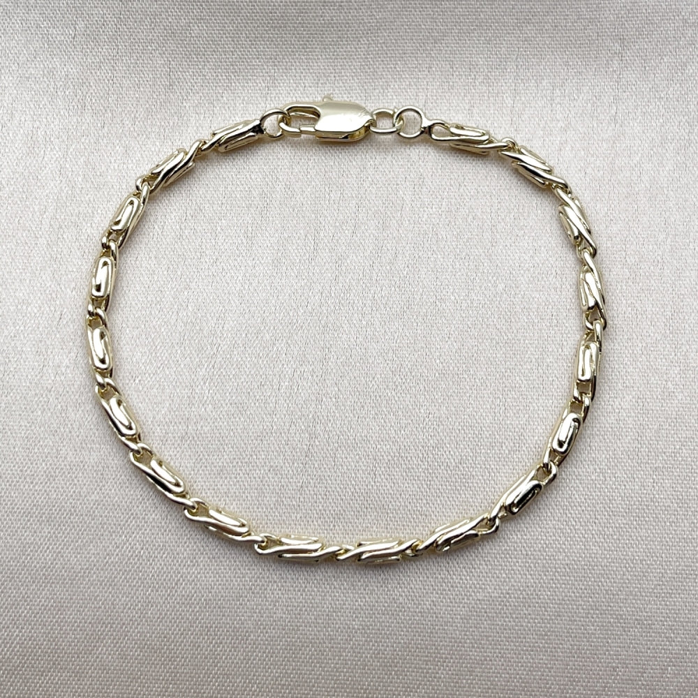 Oro Laminado Basic Bracelet, Gold Filled Style Paperclip Design, Polished, Golden Finish