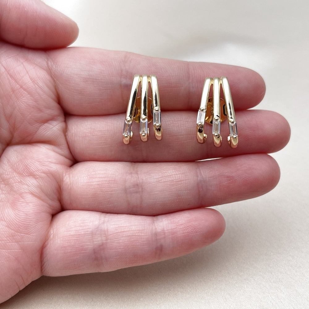 Oro Laminado Stud Earring, Gold Filled Style Baguette Design, with White Cubic Zirconia, Polished, Golden Finish