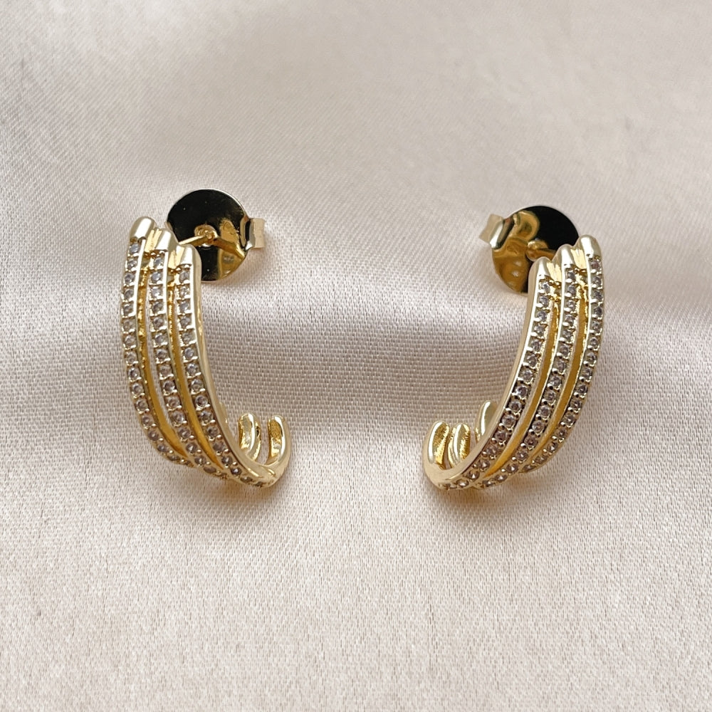 Oro Laminado Stud Earring, Gold Filled Style with White Micro Pave, Polished, Golden Finish