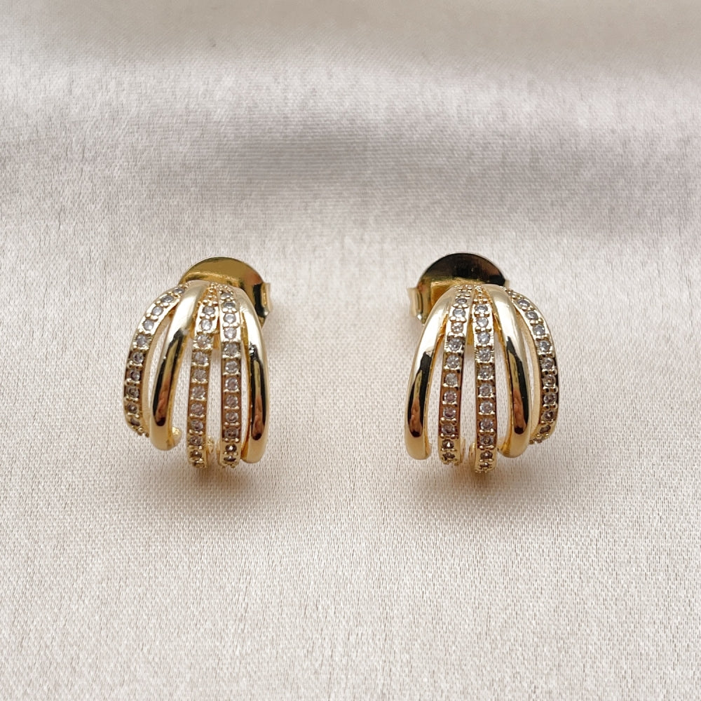 Oro Laminado Stud Earring, Gold Filled Style with White Micro Pave, Polished, Golden Finish