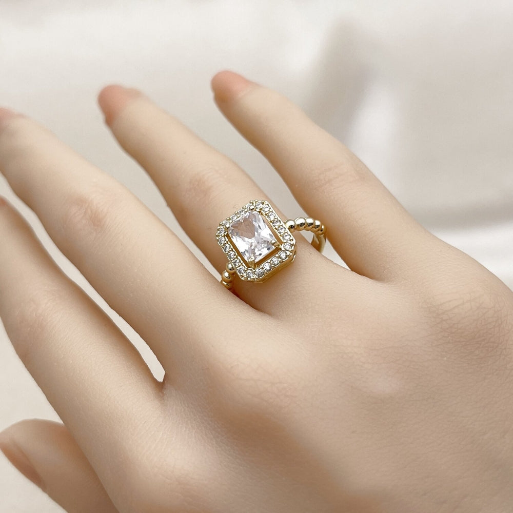 Oro Laminado Multi Stone Ring, Gold Filled Style Cluster Design, with White Cubic Zirconia, Polished, Golden Finish