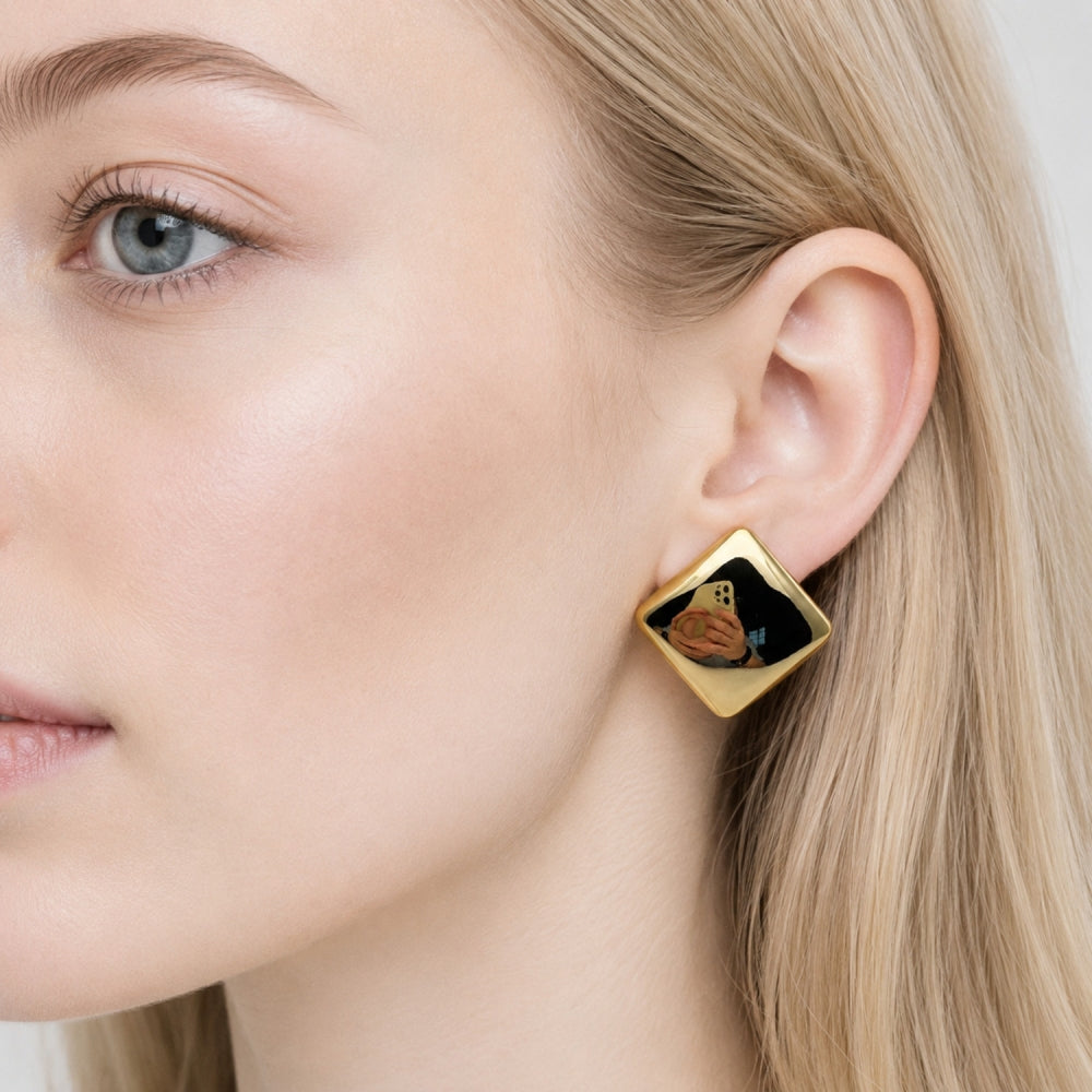 Stainless Steel Stud Earring, Polished, Golden Finish
