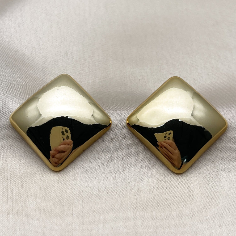 Stainless Steel Stud Earring, Polished, Golden Finish