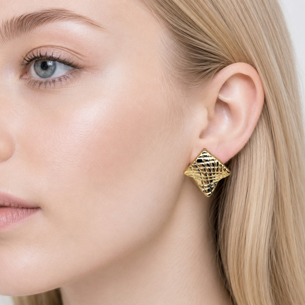 Stainless Steel Stud Earring, Polished, Golden Finish