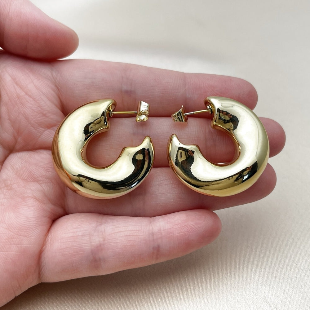 Stainless Steel Medium Hoop, Polished, Golden Finish