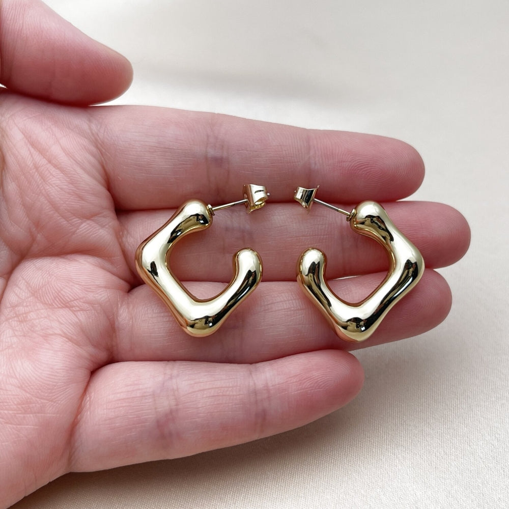 Stainless Steel Small Hoop, Polished, Golden Finish