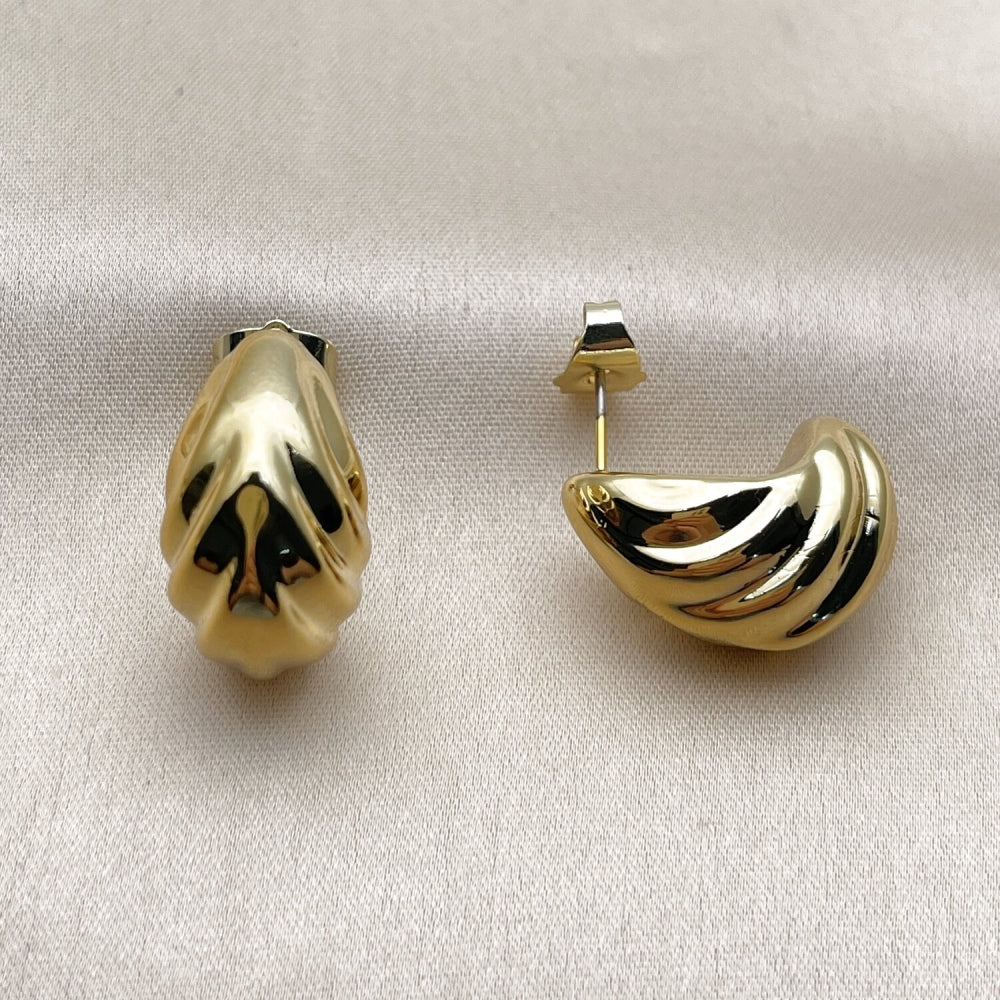 Stainless Steel Stud Earring, Teardrop Design, Polished, Golden Finish