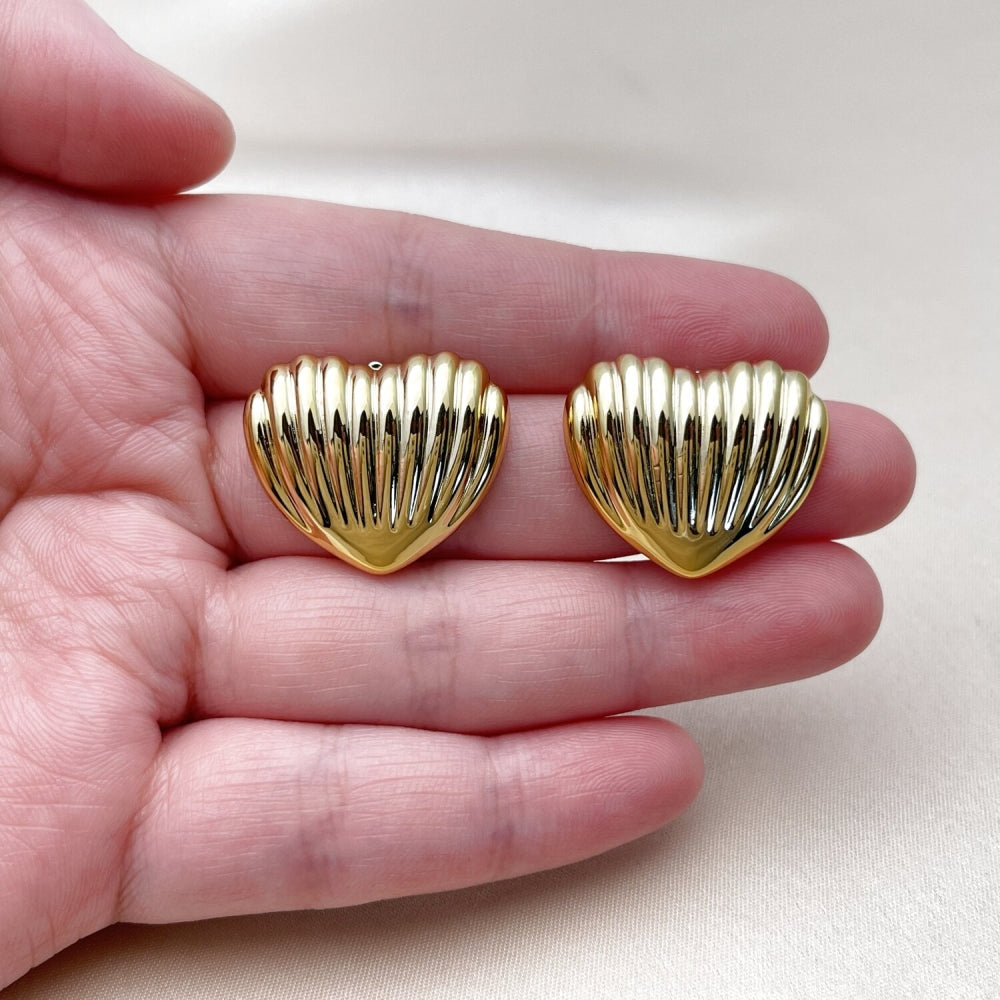 Stainless Steel Stud Earring, Heart Design, Polished, Golden Finish
