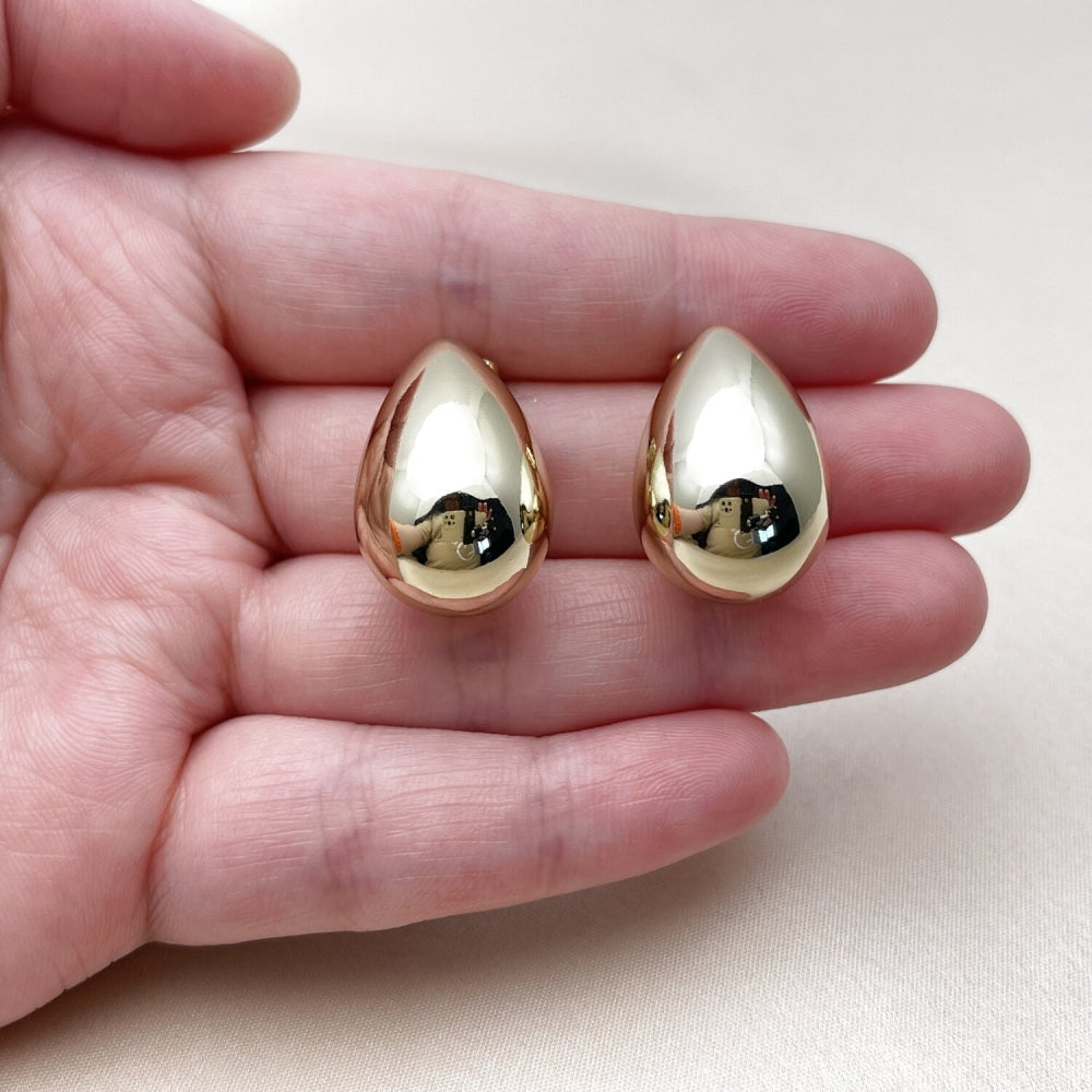 Stainless Steel Stud Earring, Teardrop Design, Polished, Golden Finish