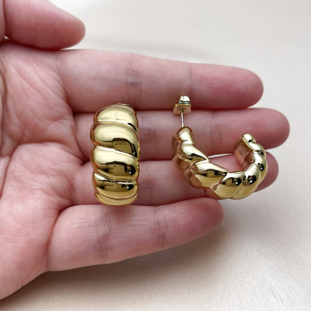 Stainless Steel Stud Earring, Twist Design, Polished, Golden Finish