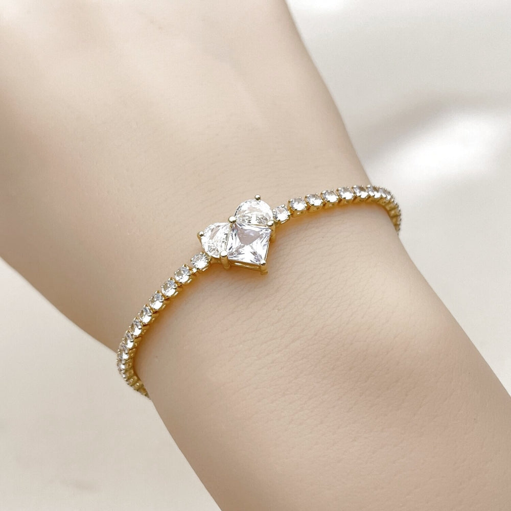 Oro Laminado Fancy Bracelet, Gold Filled Style Heart Design, with White Cubic Zirconia, Polished, Golden Finish