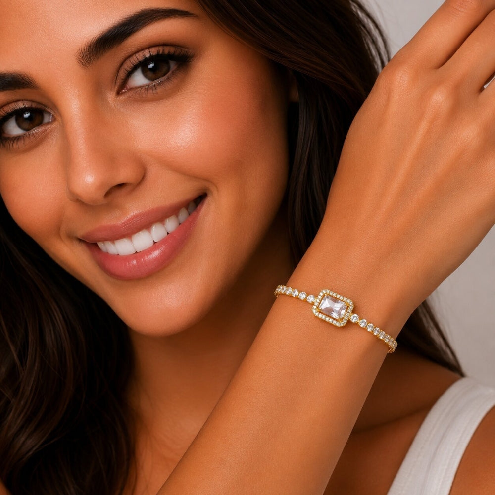 Oro Laminado Fancy Bracelet, Gold Filled Style Cluster Design, with White Cubic Zirconia and White Micro Pave, Polished, Golden Finish