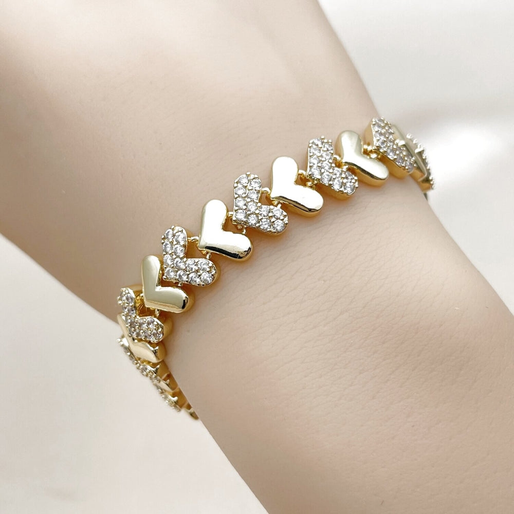 Oro Laminado Tennis Bracelet, Gold Filled Style Heart Design, with White Cubic Zirconia, Polished, Golden Finish