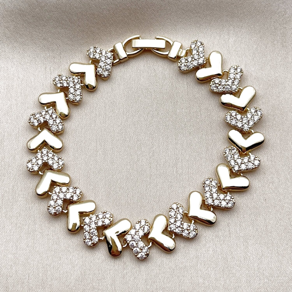 Oro Laminado Tennis Bracelet, Gold Filled Style Heart Design, with White Cubic Zirconia, Polished, Golden Finish