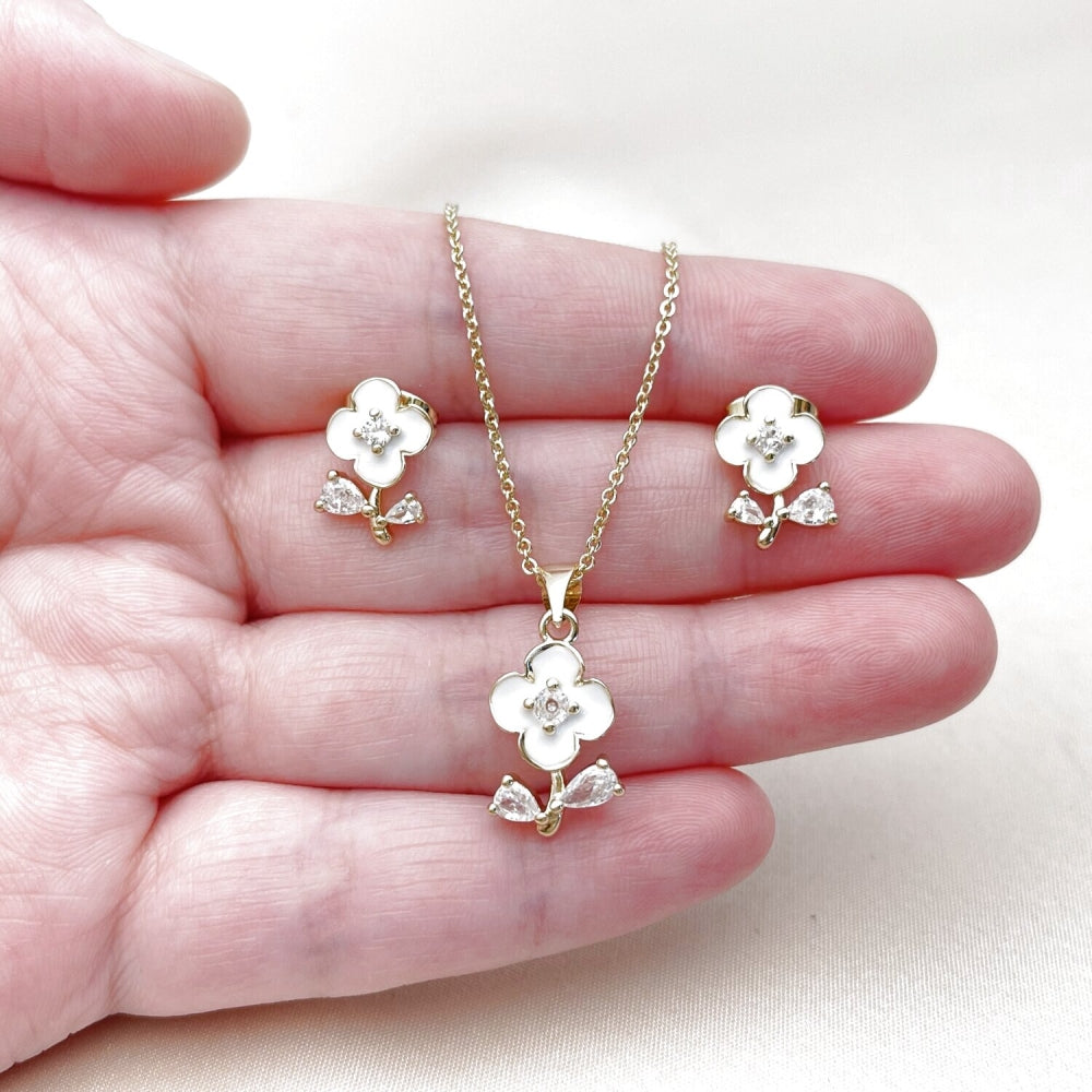 Oro Laminado Earring and Pendant Adult Set, Gold Filled Style Flower and Teardrop Design, with White Cubic Zirconia, White Enamel Finish, Golden Finish